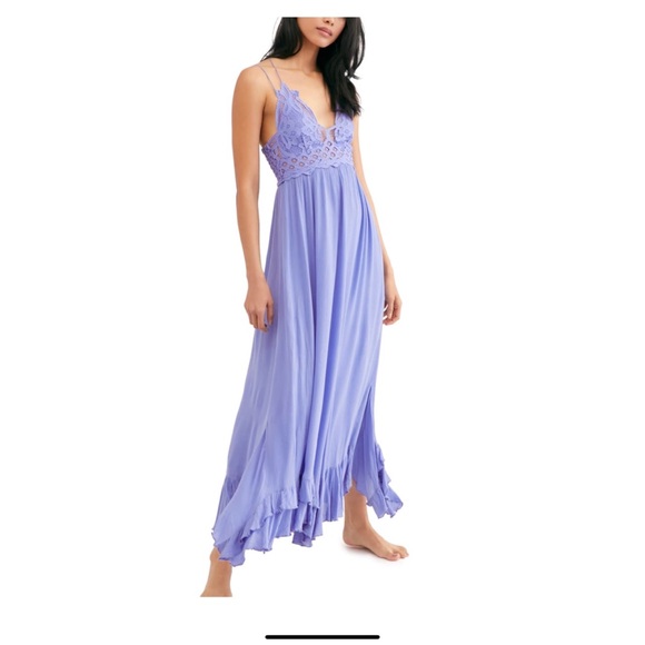 Dress - Picture 3 of 5